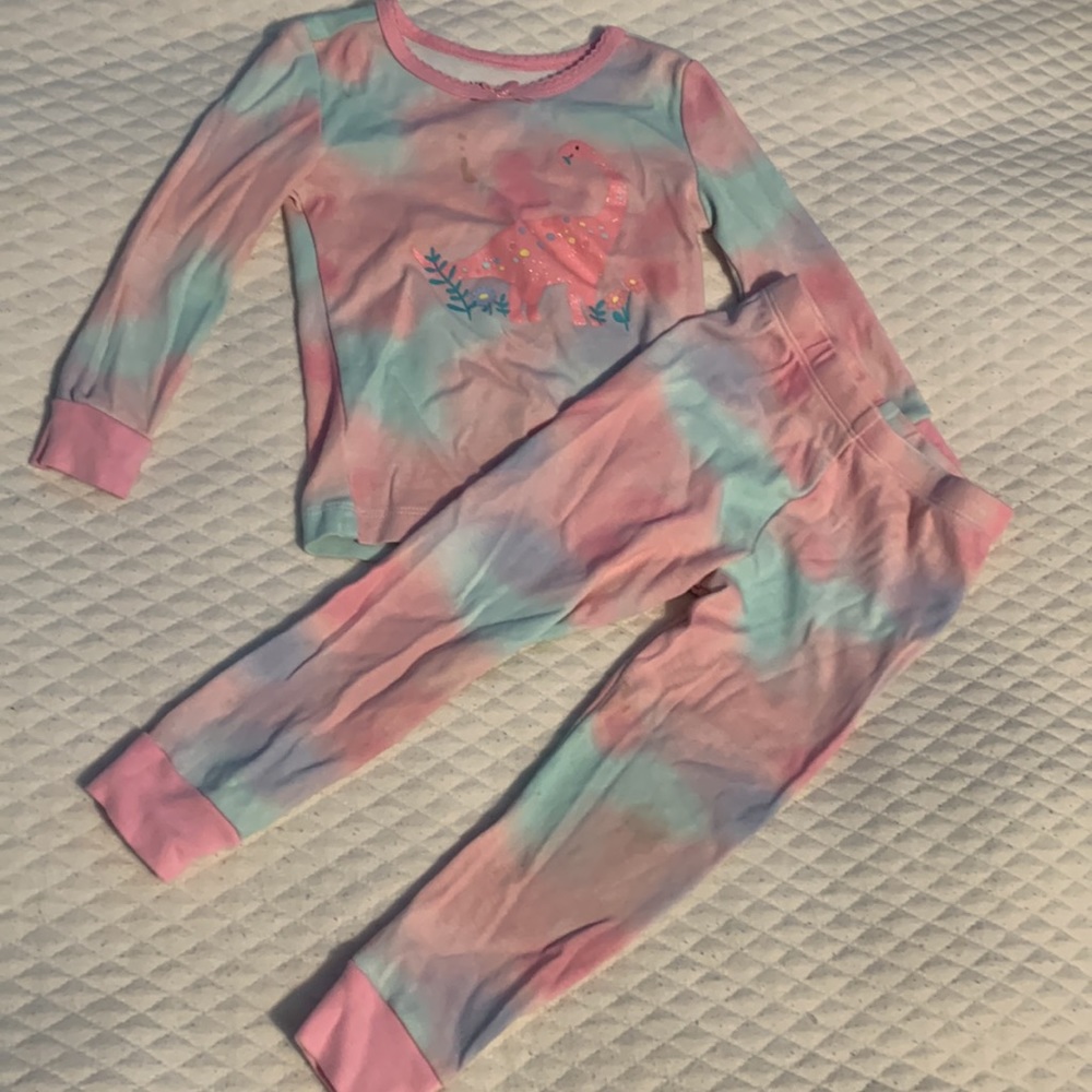 4 Girls PJs - 2T - Picture 5 of 9